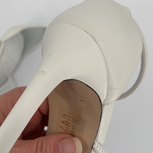 Schutz Gaiah ankle strappy sandal shoe stiletto heel white leather new 8.5 - Picture 8 of 8